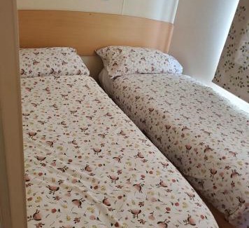 Ingoldmells Apartment | Ingoldmells, The Grange Holiday Park 3-Bedroom Caravan