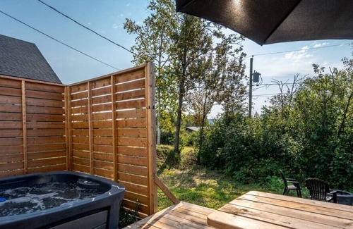 Saint Ferreol les Neiges Ski Chalet | Initial | White house +spa | MSA