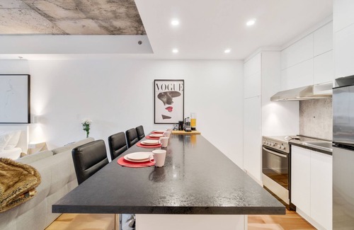 Vieux-Limoilou Apartment | INITIAL | VOGUE HC | Limoilou QC City + FREE PARKING