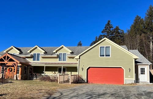 Wilmington House | Inn at Quail Run 4 BR 3 Bath Guest House