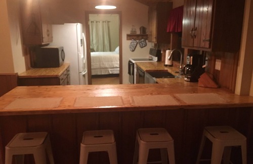 Wellston Apartment | Inn at the Barn Jackson County Ohio
