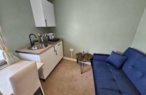 Southsea Apartment | Inn By The Sea, PORTSMOUTH, Parking EV 22kW Available