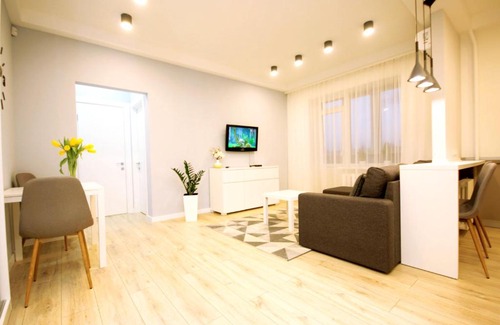 Kyiv Apartment | Inn Home Apartments - Ocean Plaza area