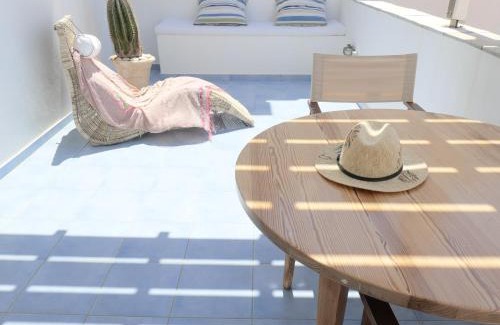 Naxos Apartment | innaxos city central studio