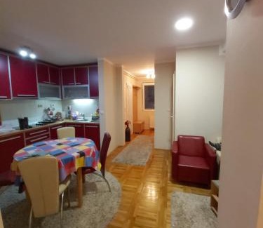 Uzice Apartment | Ino 99