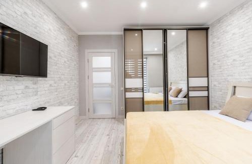 Lviv City Center Apartment | InshiApartments on Hazova str 3