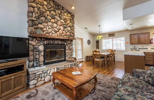 Yosemite West Cabin | INSIDE YOSEMITE PARK- Yosemite Upper Cascade