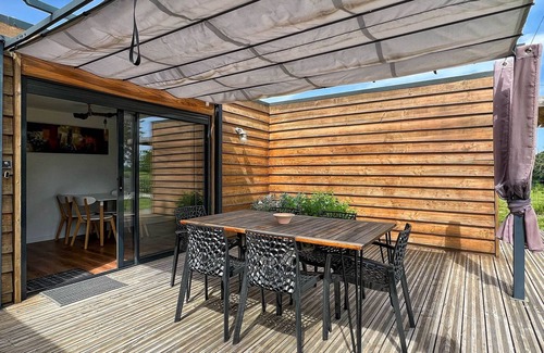 Montcabrier House | Insolite ID-Container