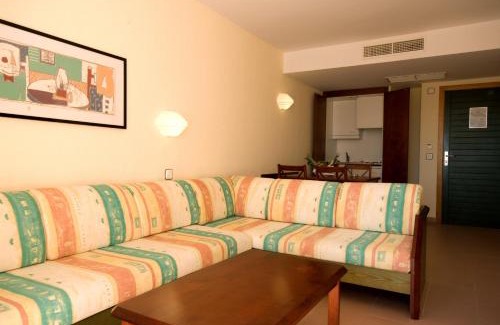 Cala Mandia Hotel | Insotel Cala Mandia Resort