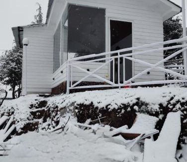 Dhanaulti Hotel | Instaview Kanatal
