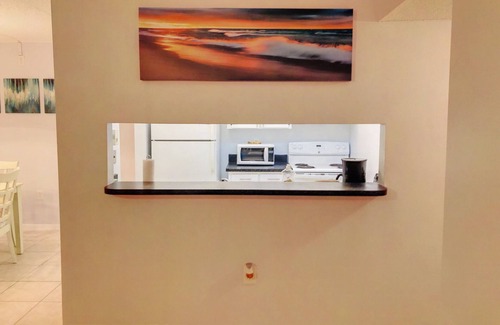 Largo House | Inter coastal condo less than two miles from Indian Rocks Beach!