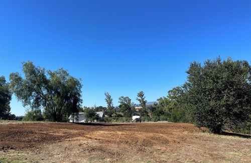 Valley Center Other | Intimate and private oak grove micro venue!