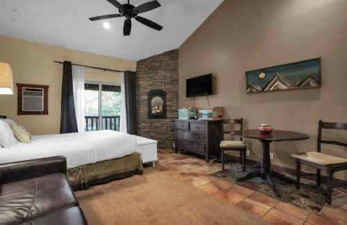 North Park City Apartment | Intimate Mtn Studio, Walk to Main St