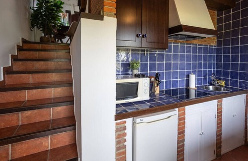 Lloreda Apartment | Intimate retreat overlooking the sea