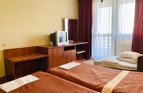 Uzhhorod Hotel | Intourist-Zakarpattia Hotel