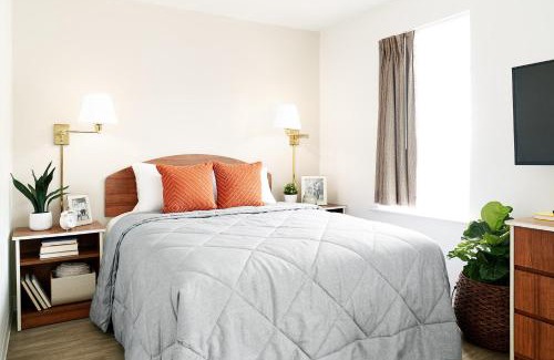 Greenwood Hotel | InTown Suites Extended Stay Indianapolis IN - Greenwood