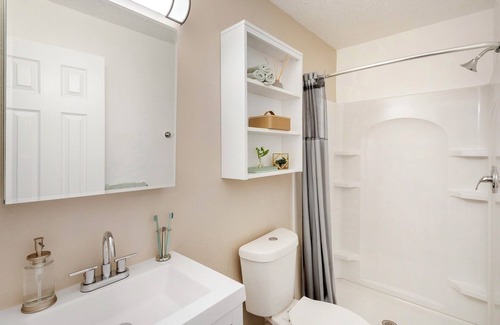 Norcross Hotel | InTown Suites Extended Stay Atlanta GA - Norcross
