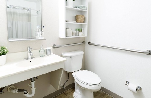 Orlando Hotel | InTown Suites Extended Stay Orlando FL - South