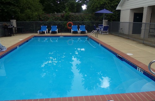 Auburn - Opelika Hotel | InTown Suites Extended Stay Auburn AL - Auburn University