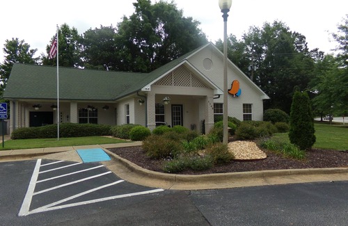 Auburn - Opelika Hotel | InTown Suites Extended Stay Auburn AL - Auburn University