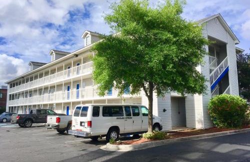 North Charleston Hotel | InTown Suites Extended Stay North Charleston SC - Rivers Ave
