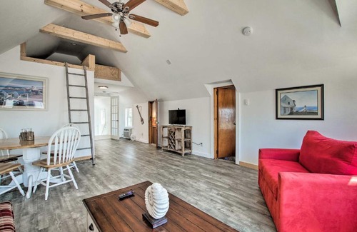 Old Lyme Apartment | Inviting Beachfront Apt. in Hawk's Nest Beach