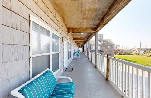 Hatteras Condo | Inviting beachfront condo featuring hot tub & pool, central AC, elevator, & deck