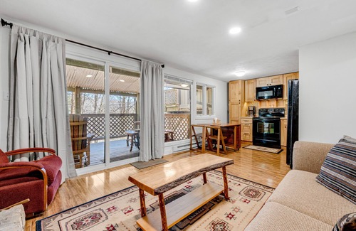 Sugar Mountain Condo | Inviting condo with skiing nearby, mountain view, and covered porch