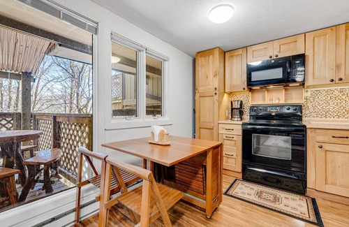 Sugar Mountain Condo | Inviting condo with skiing nearby, mountain view, and covered porch