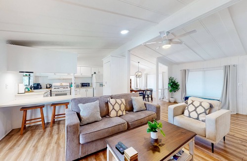 Desert Hot Springs House | Inviting dog-friendly home with pool, tennis, grill, patio, central AC, & W/D