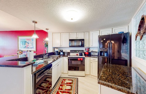 Atlantic Beach Condo | Inviting ocean view condo with balcony, pool, tennis, central AC, & W/D