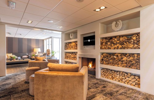 Westkapelle Hotel | Inviting Room with Beach Access, Pool, and Onsite Dining for a Relaxing Stay
