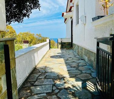 Monemvasia Apartment | Ioanna's sweet & cozy apartment with sea view