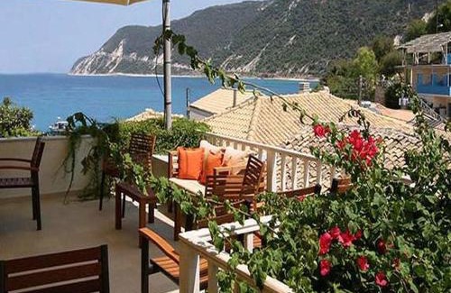 Agios Nikitas Hotel | Ionis Hotel