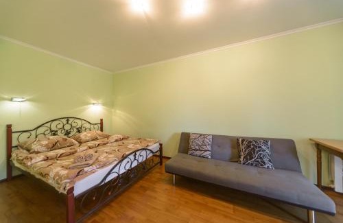 Obolon' Apartment | Iordanska Street Apartments
