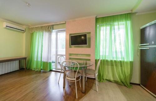 Obolon' Apartment | Iordanska Street Apartments