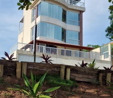 Meaipe Apartment | Ipê Amarelo - Frente ao Mar na Praia de Meaípe, Guarapari