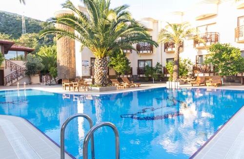 Yaliciftlik Hotel | Ipek Garden Palace Residence