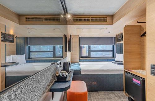 Solomjanskyj Hotel | IQ Hotel