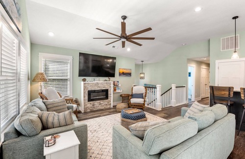 Corolla House | Irie: New Build | Private Pool | Hot Tub