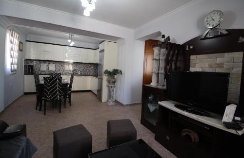 Kodrra Apartment | IRINA HOME