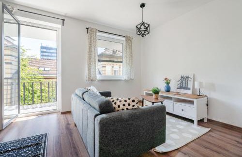 Corvin negyed Apartment | Iris Indigo Apartment