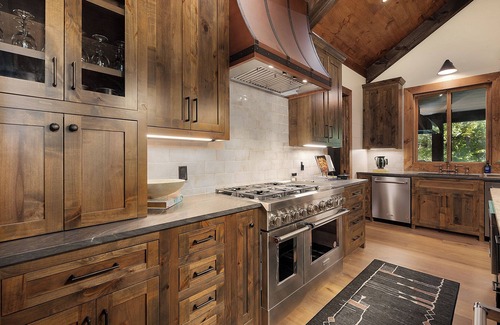 Blue Ridge Cabin | Iron Tree Lodge Blue Ridge GA