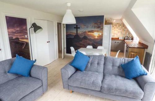 Trearddur Bay House | Isallt Lodge