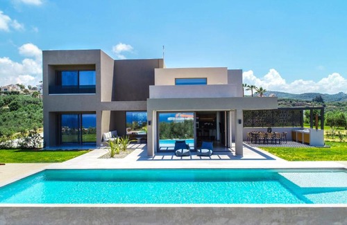 Kato Stalos Villa | ISKIOS Premium