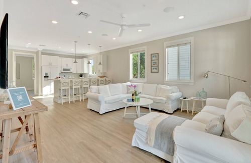 Islamorada Villa | Isla Key Lime: Boutique Resort, FREE Boat Dockage Sept-Oct Only!