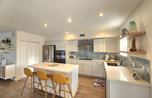Tavernier House | Islamorada Keys Waterfront Heated Pool Hottub Luxury Canal Home w Private Dock