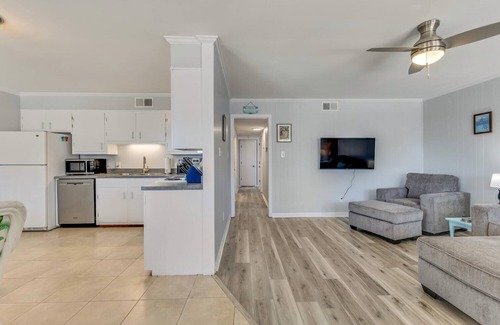 Carolina Beach House | Island Escape - 2 Private levels
