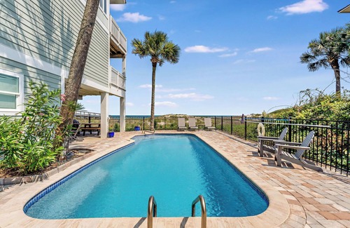 Sea Palm Village House | Island Escape ~ Beach front, Private Pool, Pet-Friendly, Fully Renovated!
