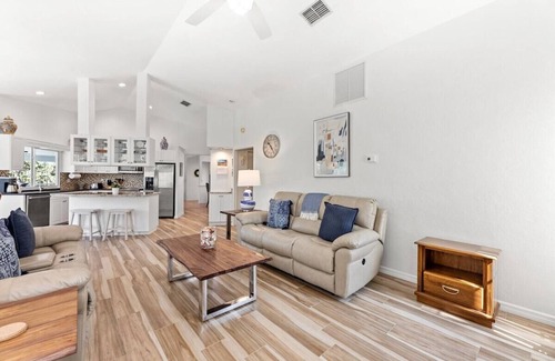 Sanibel House | Island Home w/Pool, covered deck outdoor dining, 5min walk to beach